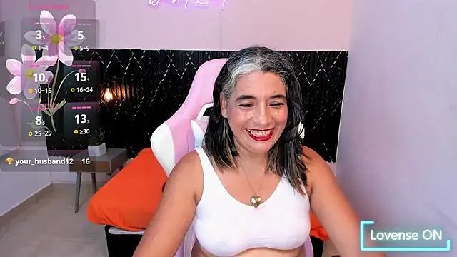 Snapshot of tammy_lynn69 chatting on September 12, 5:46 pm tammy lynn69 online show from September 12, 5:46 pm