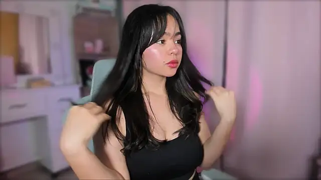 Snapshot of Olivia_xd_ chatting on January 19, 9:01 am Olivia xd online show from January 19, 9:01 am