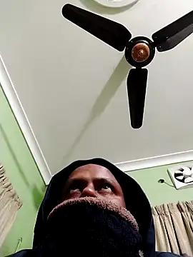 Snapshot of Niladri1410 chatting on December 23, 3:23 pm Niladri1410 online show from December 23, 3:23 pm