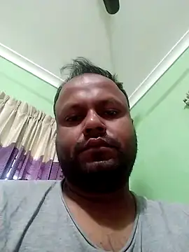 Snapshot of Niladri1410 chatting on January 2, 3:48 am Niladri1410 online show from January 2, 3:48 am