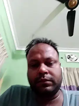 Snapshot of Niladri1410 chatting on November 4, 6:18 pm Niladri1410 online show from November 4, 6:18 pm