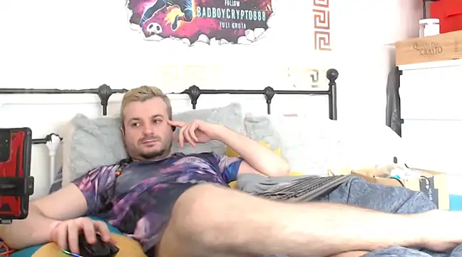 Snapshot of erotico69xxx chatting on March 13, 11:08 am erotico69xxx online show from March 13, 11:08 am