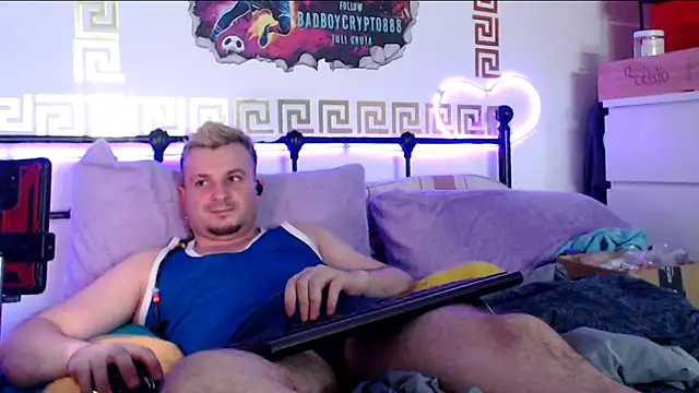 Snapshot of erotico69xxx chatting on March 20, 1:35 am erotico69xxx online show from March 20, 1:35 am