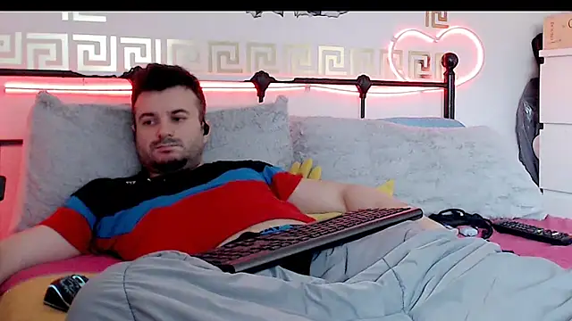 Snapshot of erotico69xxx chatting on September 15, 10:26 am erotico69xxx online show from September 15, 10:26 am