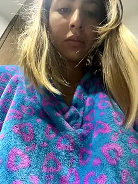 Ameellie online show from September 21, 3:35 pm