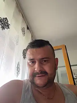 Snapshot of DODOLYNOBY chatting on June 10, 8:24 am DODOLYNOBY online show from June 10, 8:24 am