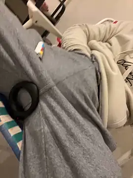 Snapshot of athenphysics chatting on January 10, 5:34 pm athenphysics online show from January 10, 5:34 pm