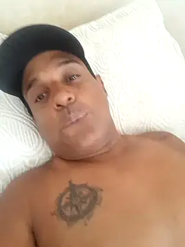 Snapshot of casal7722 chatting on December 16, 1:54 pm casal7722 online show from December 16, 1:54 pm