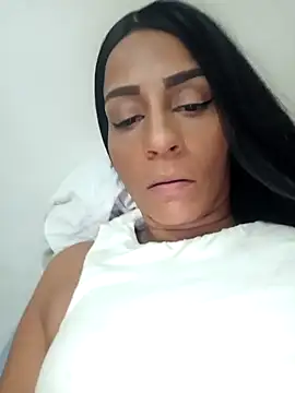 Snapshot of casal7722 chatting on December 18, 7:08 pm casal7722 online show from December 18, 7:08 pm