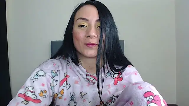 Snapshot of celeste_2023 chatting on January 25, 8:31 am celeste 2023 online show from January 25, 8:31 am