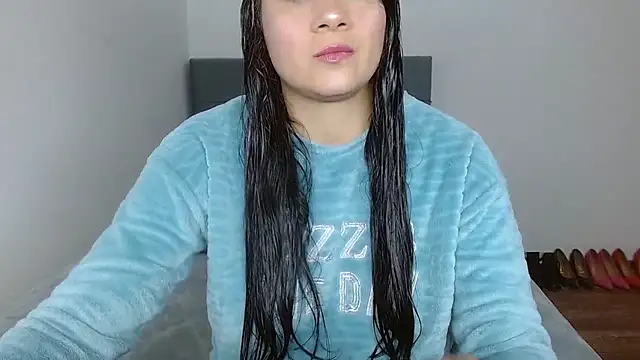 Snapshot of celeste_2023 chatting on November 24, 2:44 am celeste 2023 online show from November 24, 2:44 am