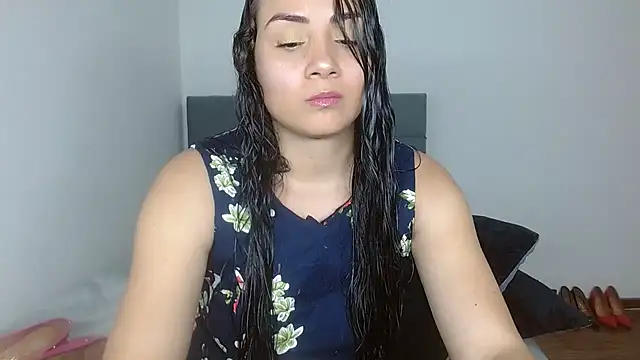 Snapshot of celeste_2023 chatting on December 5, 2:42 am celeste 2023 online show from December 5, 2:42 am