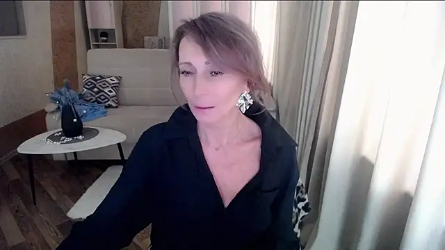 HornyMilf 777 online show from February 17, 12:16 pm
