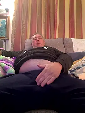 Snapshot of Russirayu chatting on January 14, 6:02 pm Russirayu online show from January 14, 6:02 pm