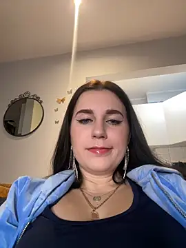 Teylor Love online show from December 18, 3:55 pm