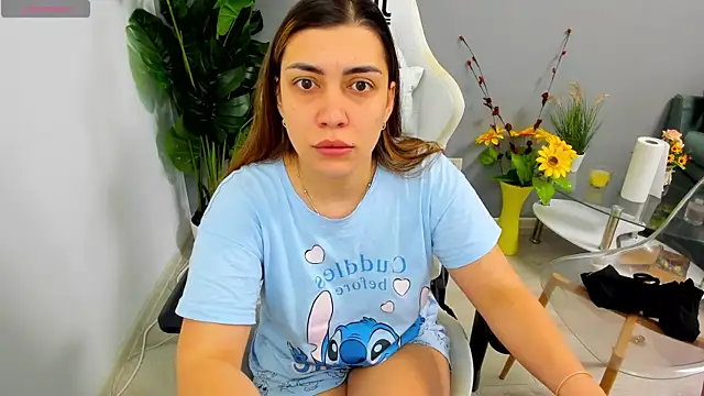 EveEvian online show from April 27, 11:19 am
