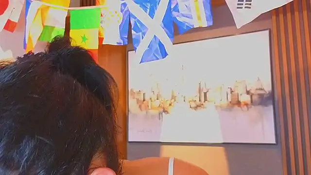 Alahia Rodriguez online show from June 21, 1:24 pm