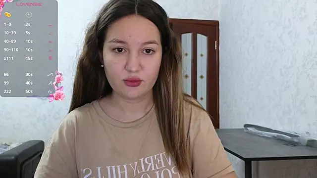 Snapshot of Nelly_Fischer chatting on June 11, 7:34 pm Nelly Fischer online show from June 11, 7:34 pm