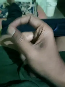 Snapshot of samlord261 chatting on February 25, 4:27 pm samlord261 online show from February 25, 4:27 pm