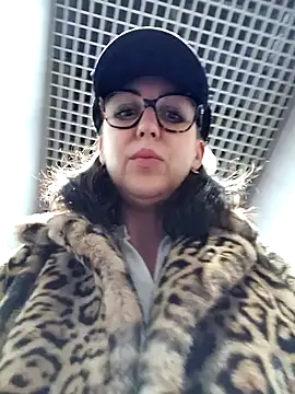 Ulyana72882 online show from December 17, 3:39 pm