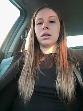 MilissaSee online show from February 18, 1:55 pm