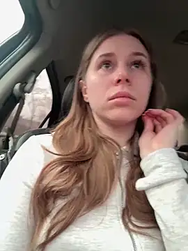 MilissaSee online show from March 3, 1:09 pm