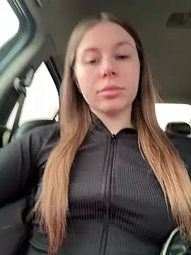 MilissaSee online show from March 4, 10:02 am