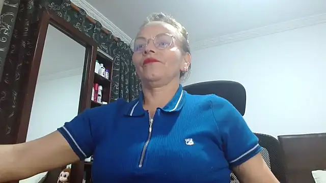 asleycavta online show from December 18, 2:50 am