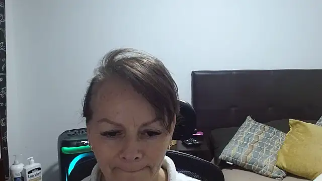 asleycavta online show from February 7, 2:32 pm