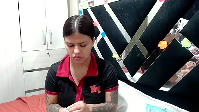 Snapshot of katery_wok11 chatting on June 11, 11:36 pm katery wok11 online show from June 11, 11:36 pm