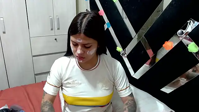 Snapshot of katery_wok11 chatting on June 17, 6:09 pm katery wok11 online show from June 17, 6:09 pm