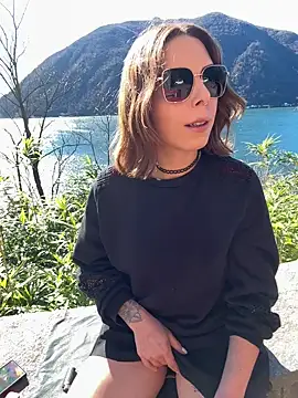 Mia Railey online show from February 20, 11:11 am