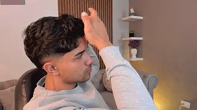 liam collins21 online show from March 4, 11:51 am