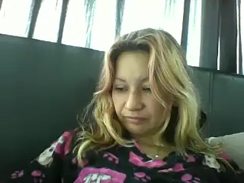 Paulita x3 online show from February 28, 4:31 pm