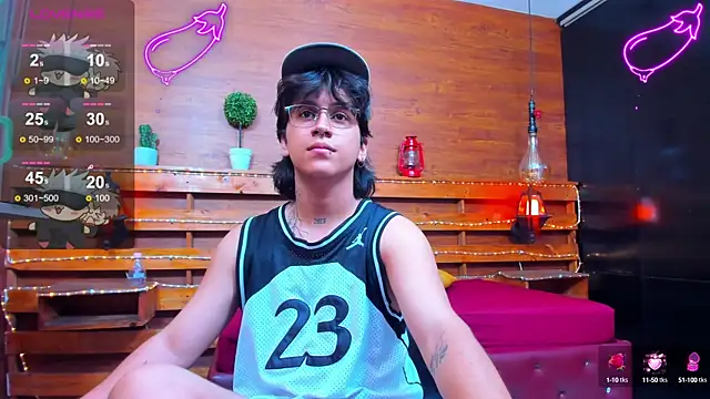 alex 477 online show from February 6, 2:37 pm