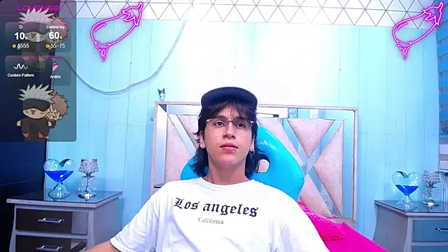 alex 477 online show from February 8, 5:39 pm