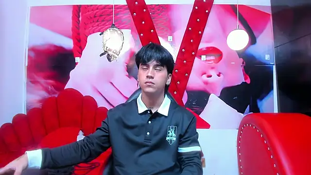 alex 477 online show from October 3, 11:40 am