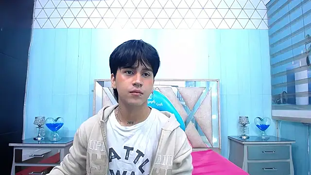 alex 477 online show from October 14, 11:33 am