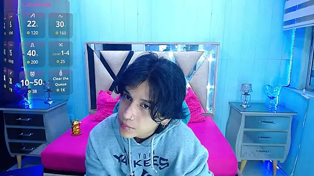 alex 477 online show from April 23, 11:42 am