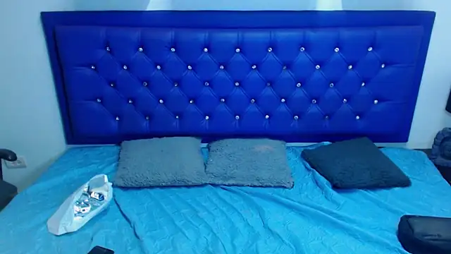 kiwii nasty online show from March 8, 10:46 pm