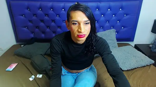 Snapshot of kiwii_nasty chatting on May 15, 12:50 am kiwii nasty online show from May 15, 12:50 am