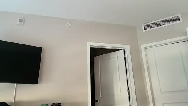 xoxoxjenn online show from June 21, 3:36 pm