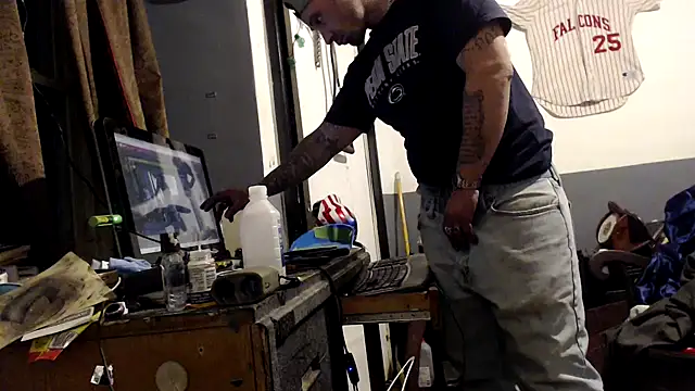 sledge901 online show from November 6, 11:59 pm