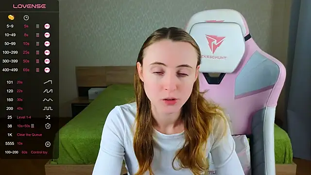 Cowell Adelina online show from December 16, 9:25 am