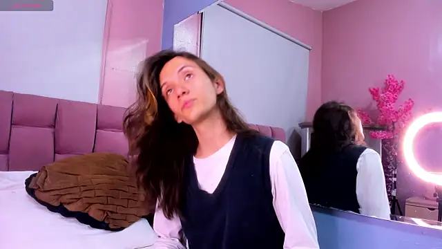 Feniix   online show from December 2, 5:02 am