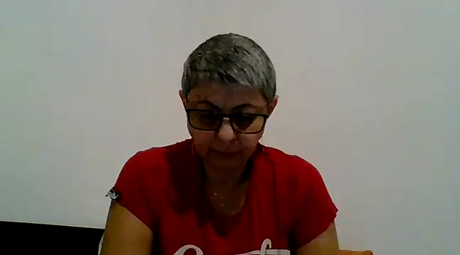 Snapshot of roseblak42 chatting on February 27, 5:04 pm roseblak42 online show from February 27, 5:04 pm