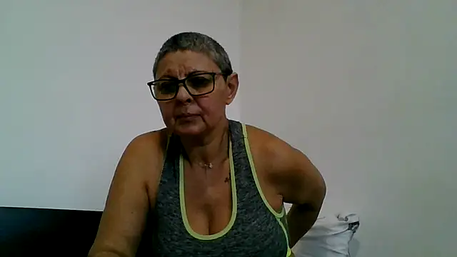 roseblak42 online show from November 29, 9:12 am