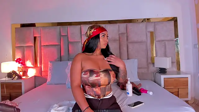 Miss Abigail  online show from October 22, 1:22 pm