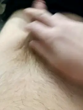 Snapshot of maciejos93 chatting on January 26, 8:34 pm maciejos93 online show from January 26, 8:34 pm