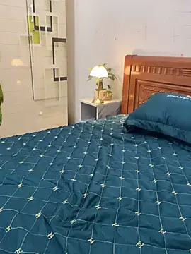 Ruby bear online show from February 25, 9:42 am